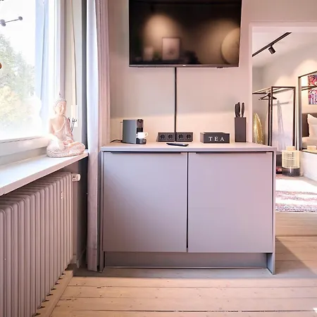 Ferienwohnung Xzllenz Kueche Bad S-Bahn Parken Smart-Tv Wellbeing Neunkirchen am Sand Exterior foto