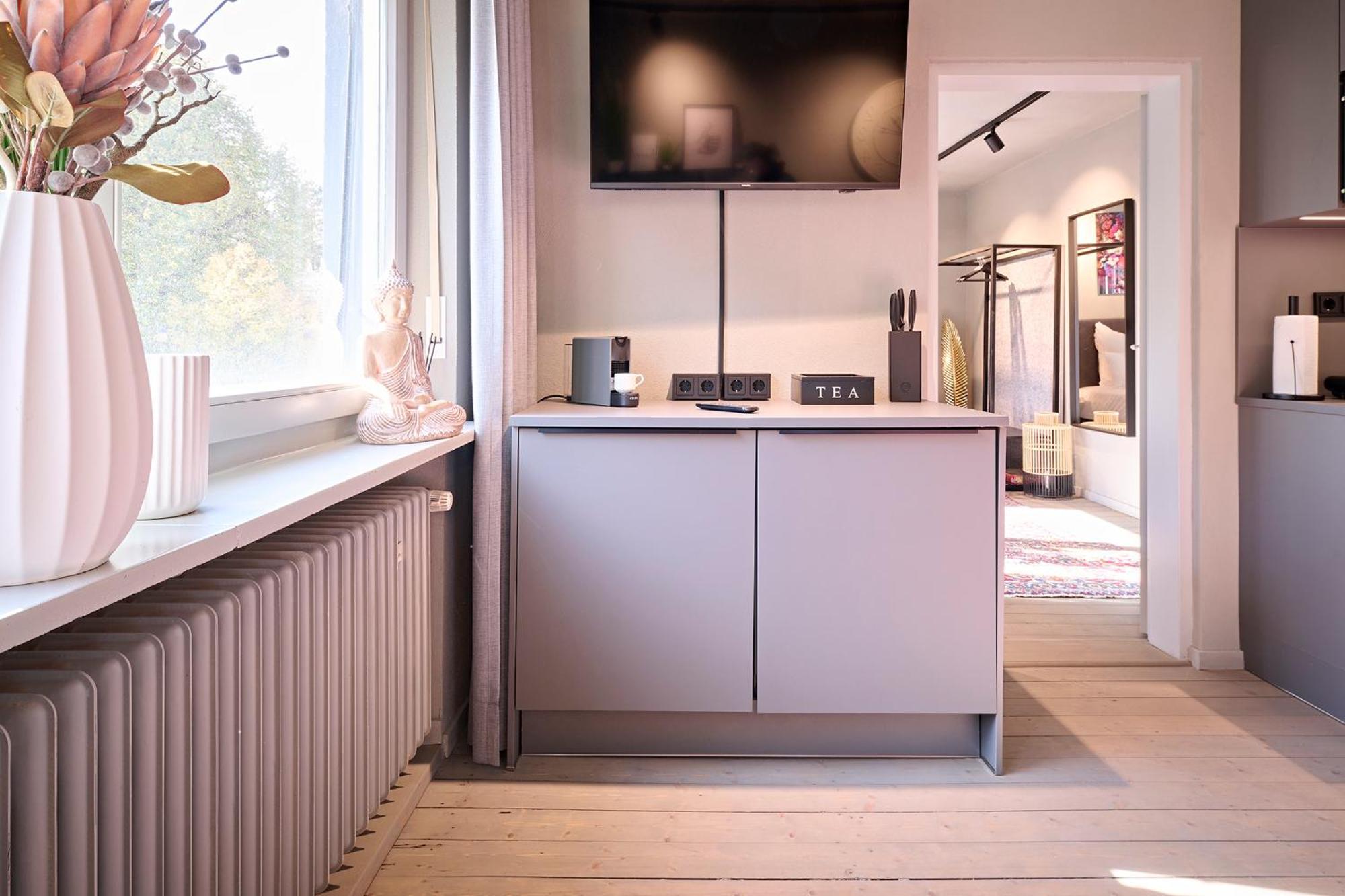 Apartment Xzllenz Kueche Bad S-bahn Parken Smart-tv Wellbeing